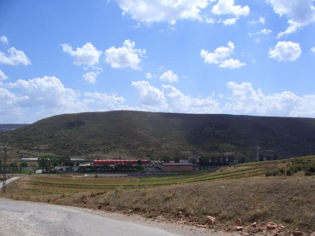 Vista del cerro de La Quebrada y Cantoblanco desde el entorno del Cerro de San Cristóbal