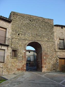 View of the Portal Mayor gate today/Vista de la puerta de la muralla conocida como Portal Mayor, en la actualidad